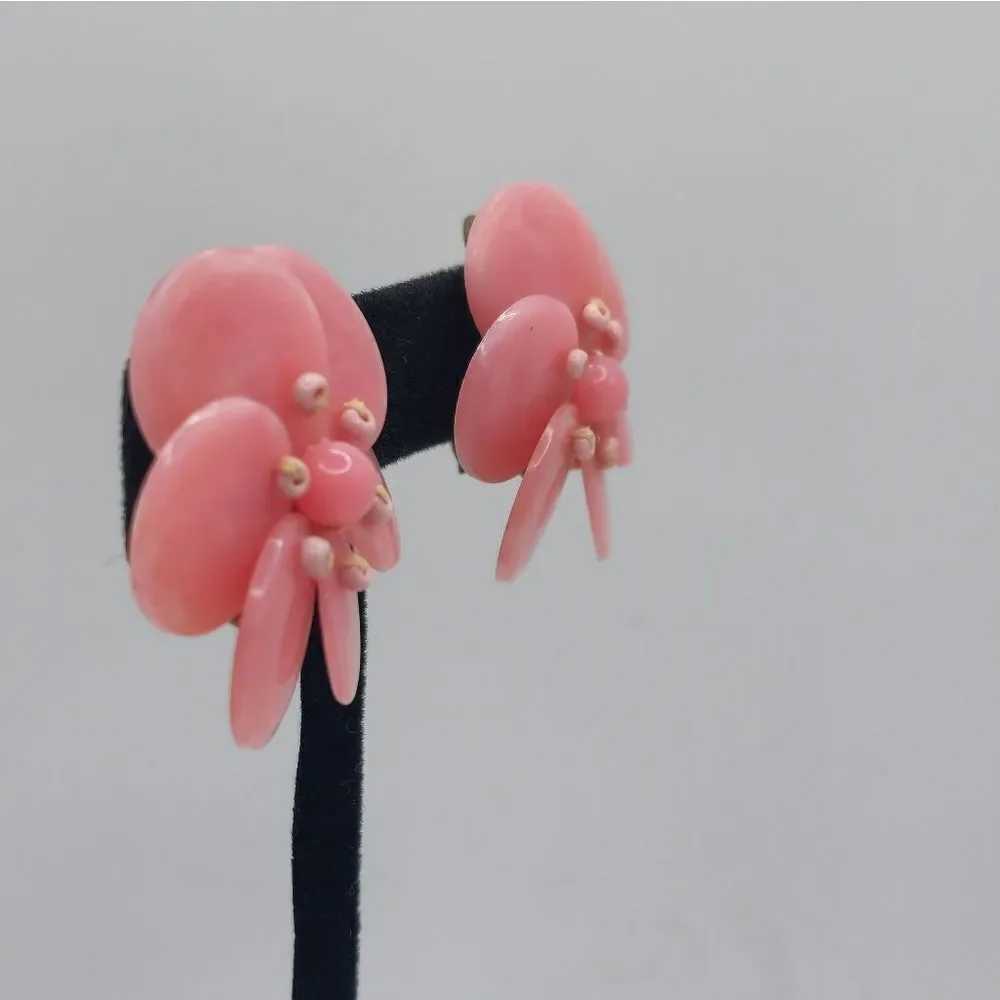 Vintage signed pastel flower lucite clip on earrings